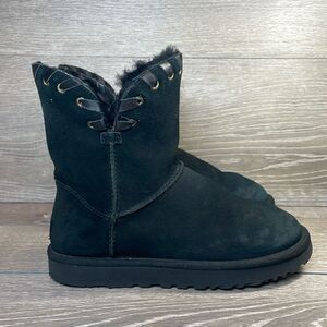 Ugg Aidah Black Suede Women’s Sz 7 Warm Shearling Short Pull On Winter Boots
